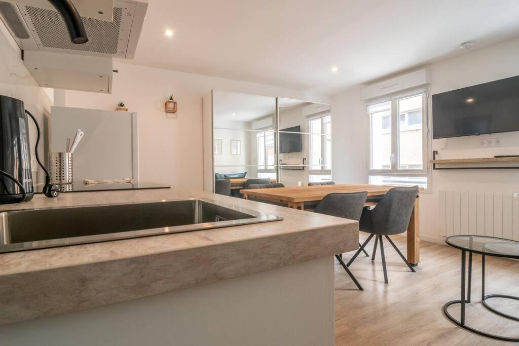 F2 Hypercentre - Proche Gare - Wifi Gratuite Apartment เลออาฟร์ ภายนอก รูปภาพ